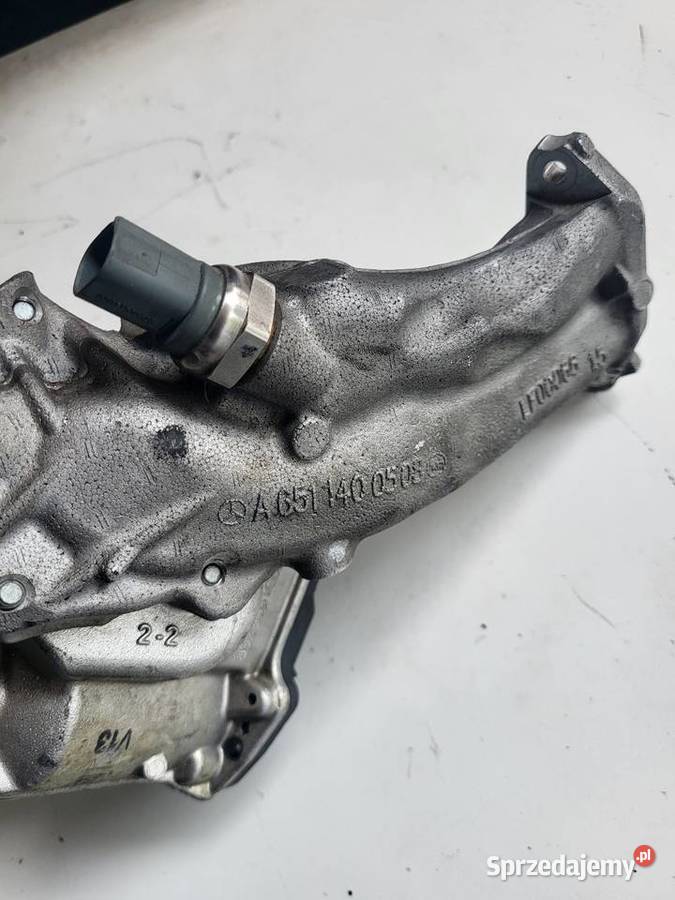 Zawór EGR chłodniczka łącznik A6511400508 Mielec