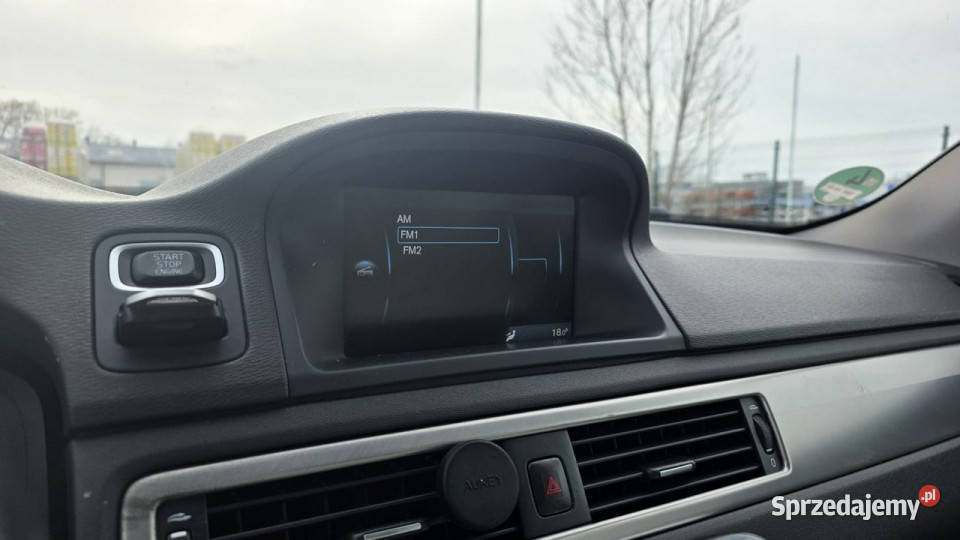 Volvo XC 70 AWD automat III 2007 gniazdo AUX Lębork