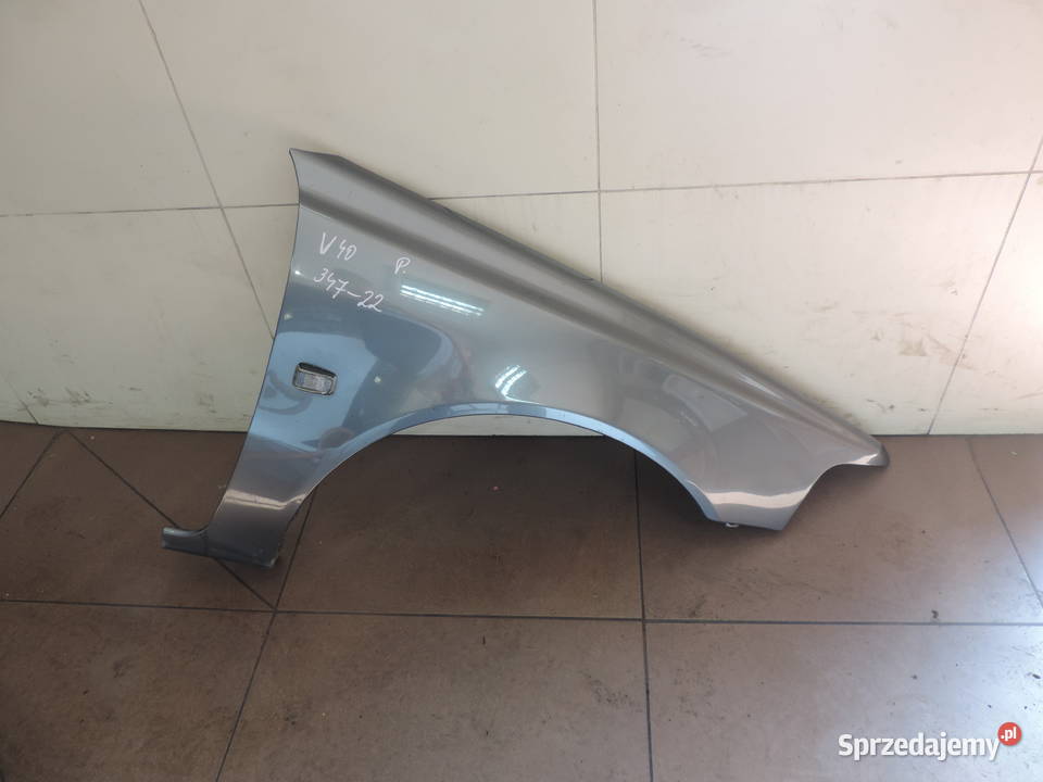 BŁOTNIK PRAWY PRZEDNI VOLVO V40 I FL 34722 Rok produkcji 2002 Nowy Sącz