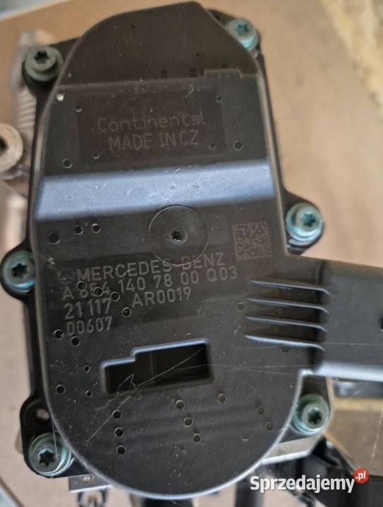 Zawór EGR z chłodnicą Mercedes OM654 Części samochodowe Obłotne