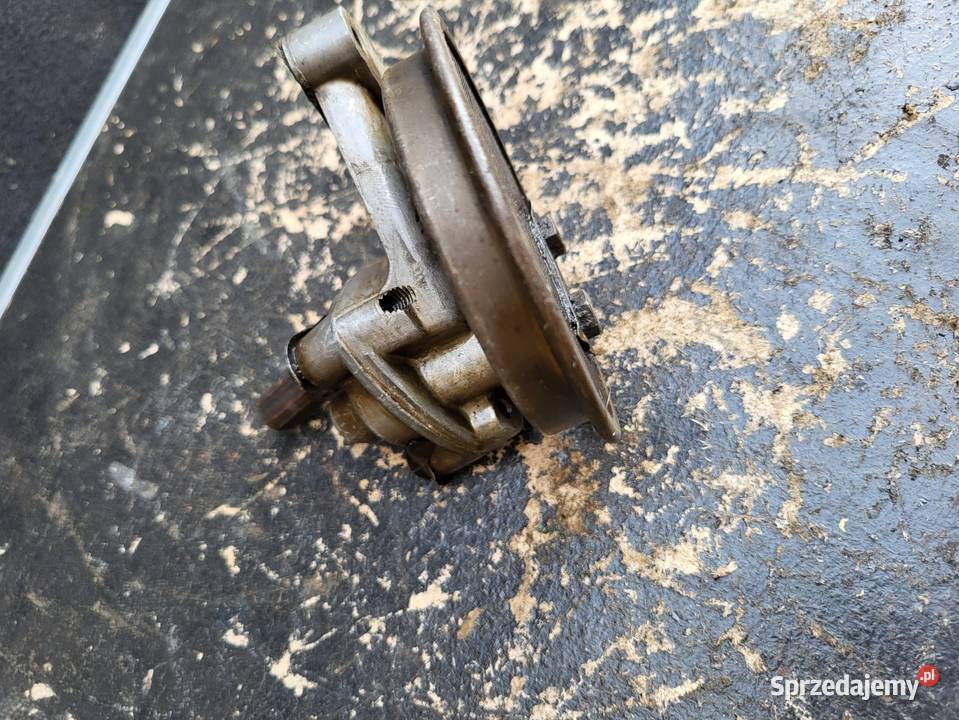 BMW R 25 R50 R75 R69 R68 R5 R26 R27 POMPA