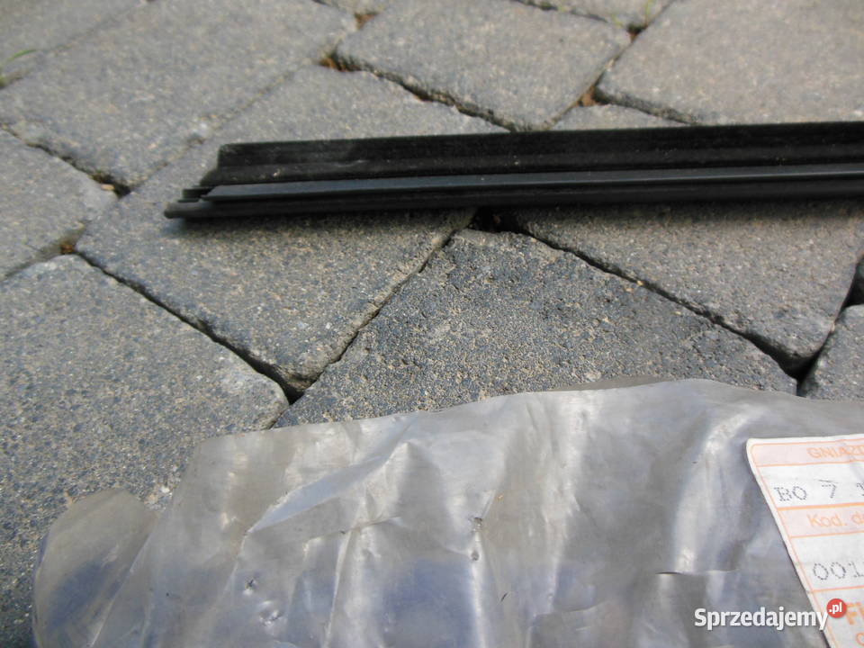 Uszczelnienie zewnętrzne szyby drzwi Punto przód osobowe Kozy