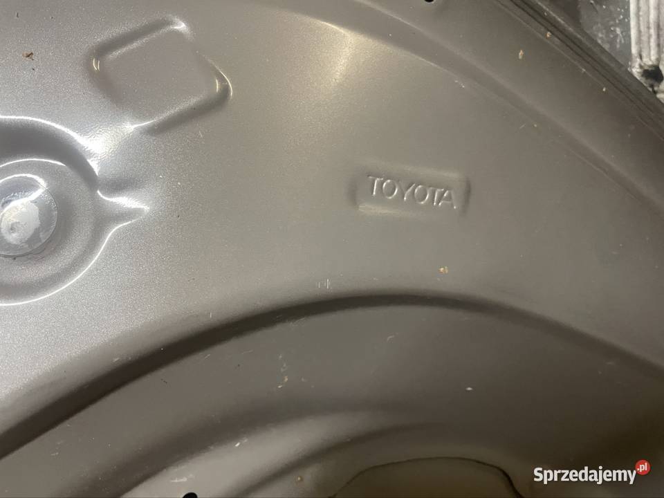 Toyota yaris maska kod lak 1g3 Piasek sprzedam