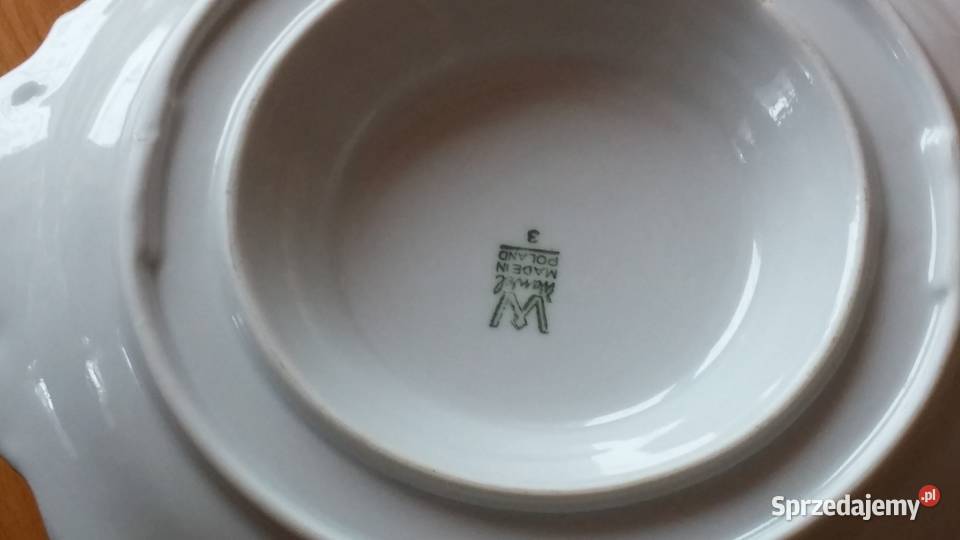 Sygnowana sosjerka z białej porcelany WAWEL Sosnowiec sprzedam