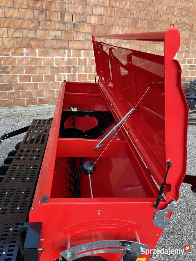 Siewnik Zbożowy Dwutalerzowy EuroMasz Euromasz Radomsko