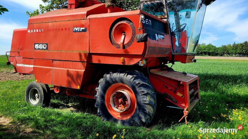 Kombajn Massey Ferguson 560 Trojanów sprzedam