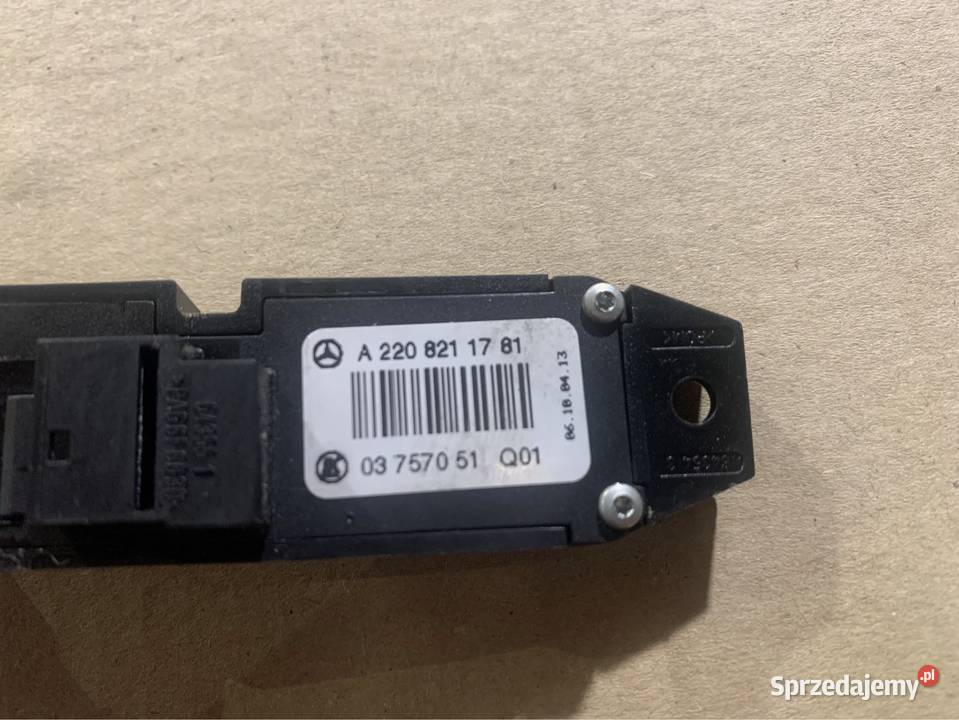 Przycisk przełącznik A2208211781 mercedes s w220 Szczecin