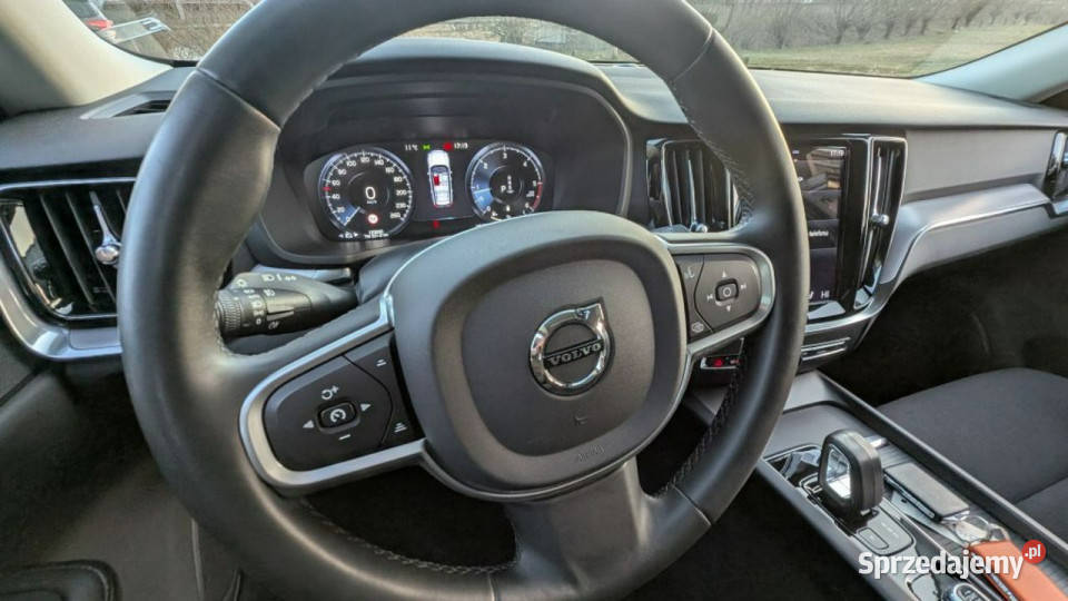Volvo V60 20 diesel II 2018 nieuszkodzony Kamienna Góra