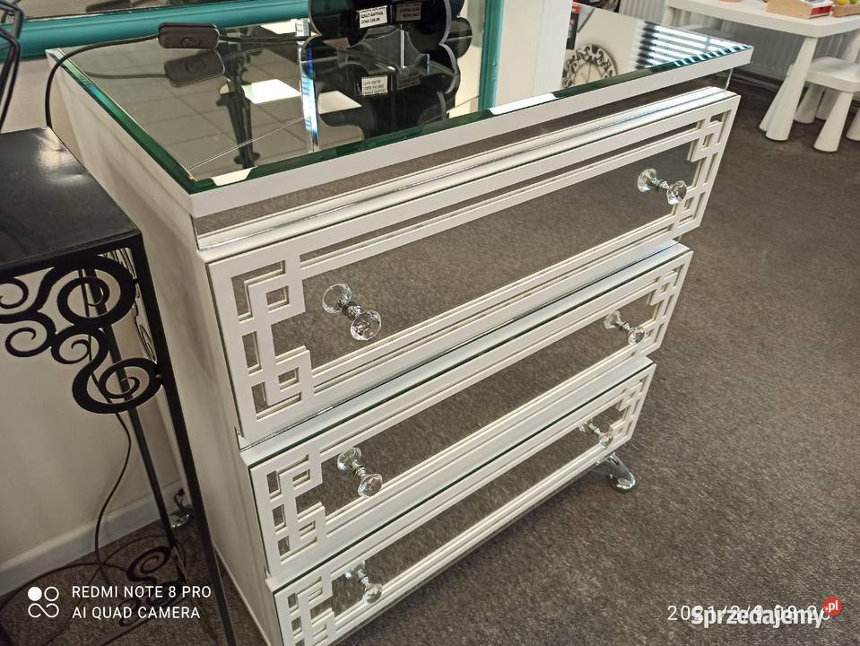 Komoda 3 szuflady Glamour lustrzana biala czarna Nowy Sącz