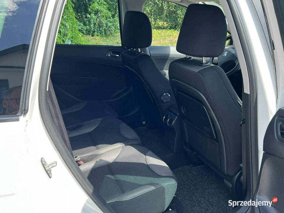 Peugeot 308 SW Peugeot 308 SW Zarejestrowany Rok produkcji 2012 Gostyń