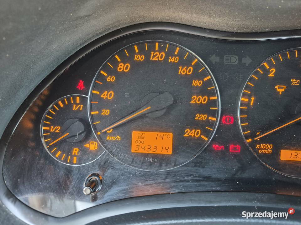 TOYOTA AVENSIS sprawna z hakiem Grajewo