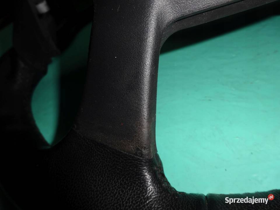 FORD FOCUS MK3 III 11r kierownica skórzana