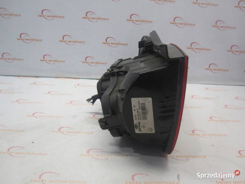 VOLKSWAGEN UP 15r lampa prawa tył 1S0945096G Kielce