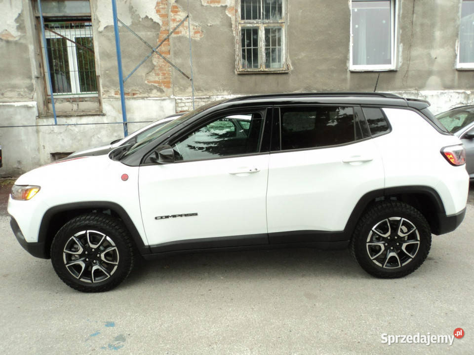 Jeep Compass sprzedam ładnego JEEPACOMPASSA Z isofix Lublin