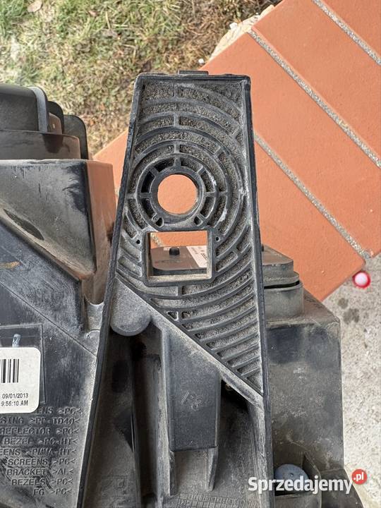 Lampa reflektor JEEP WK2 lift bixenon USA 2014 Warszawa
