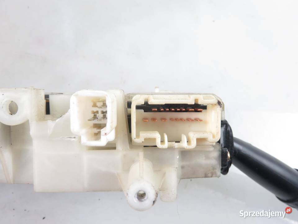 PRZEŁĄCZNIK ZESPOLONY SUBARU FORESTER 83111FC07