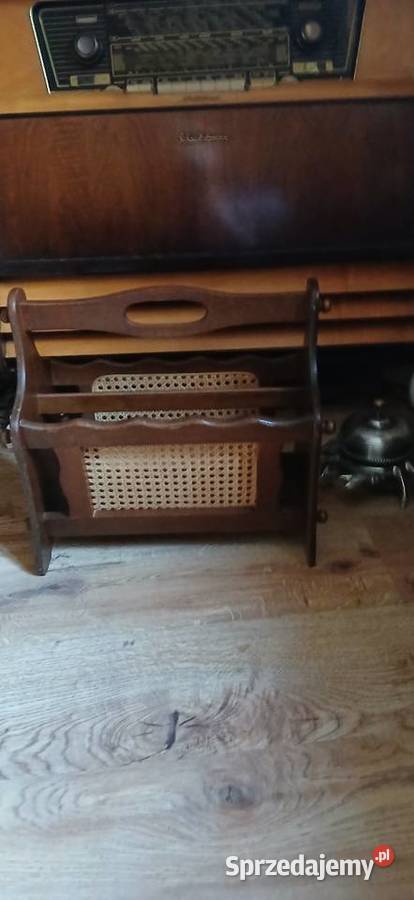 Stojak na gazety sprzedam