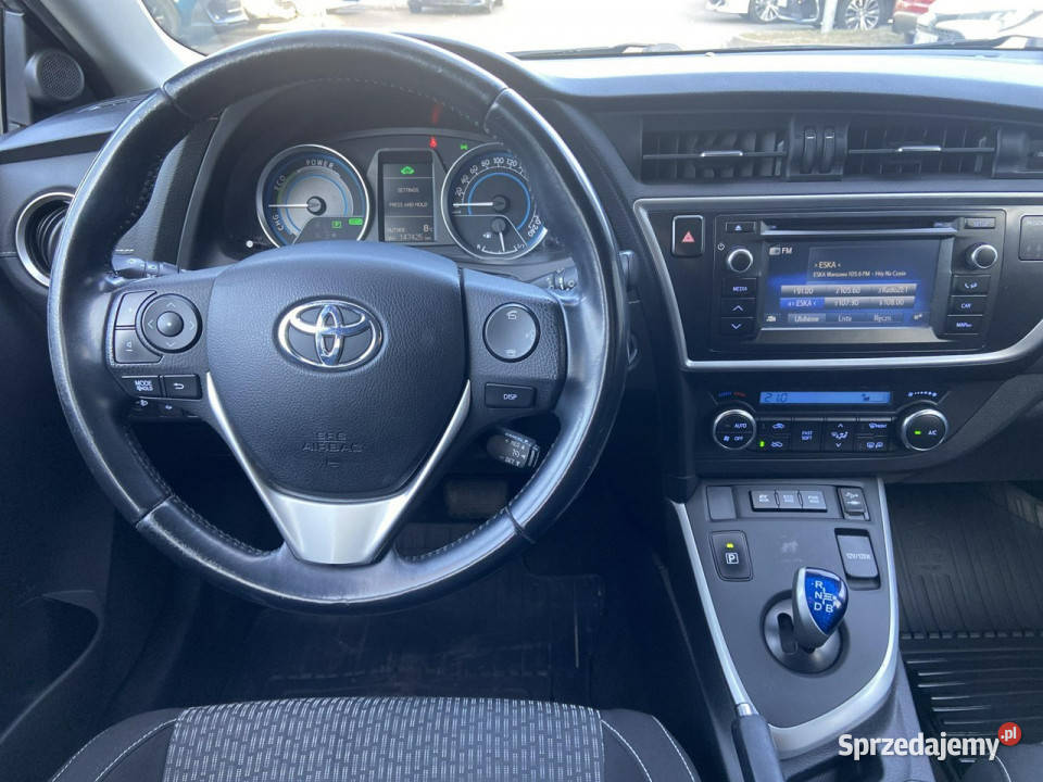 Toyota Auris 18 HSD 136 PREMIUM STYLE TECH salon VAT marża Warszawa sprzedam