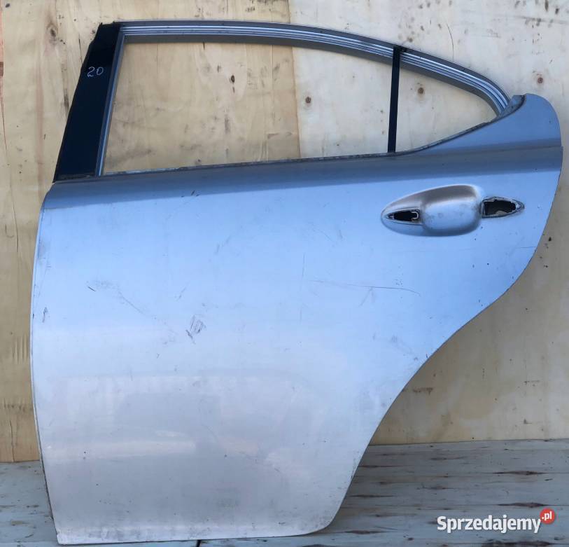 DRZWI TYLNE LEWE TYŁ LEXUS IS220D IS250 II 0513 osobowe Skołoszów sprzedam