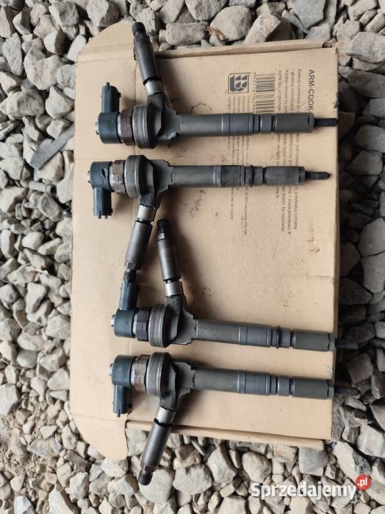 Wtryskiwacze Opel astra h 17 cdti osobowe Lubatowa
