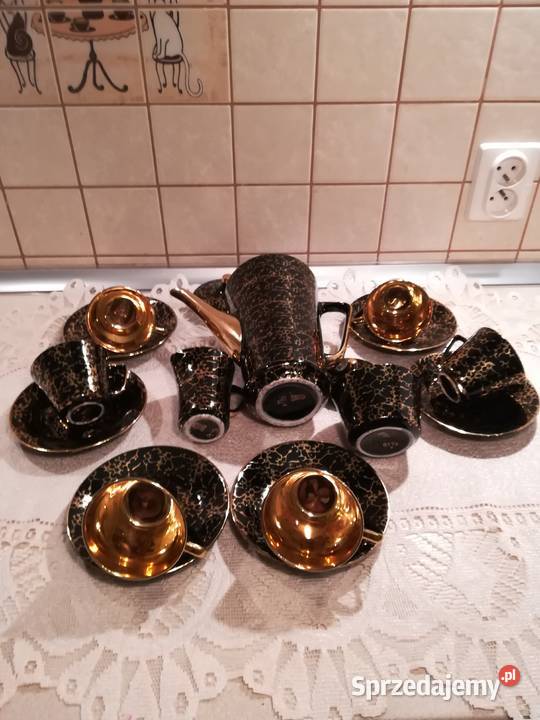 Serwis IRA do kawy chodzież porcelana PRL Poznań sprzedam