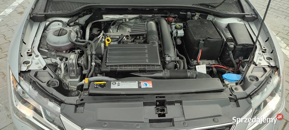 Seat Leon III ST 14 TSI 130tkm przebiegu światła do jazdy dziennej świętokrzyskie Kielce sprzedam