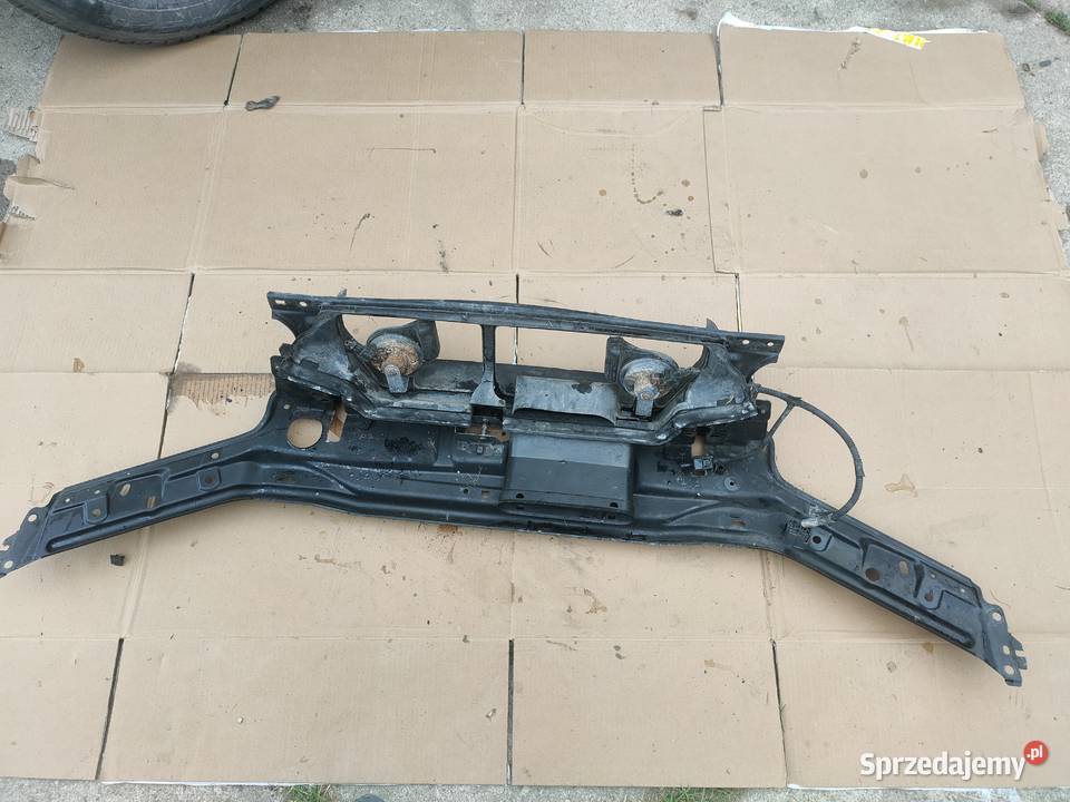 Pas przedni wzmocnienie zderzaka Volvo V70 II