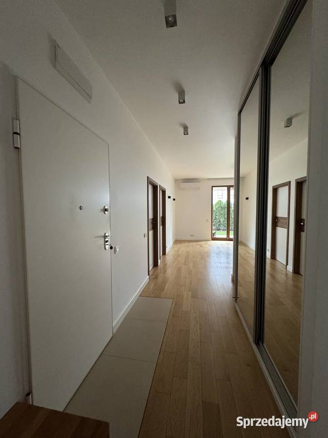 Apartament 4 pokoje z ogródkiem rozkład piwnica