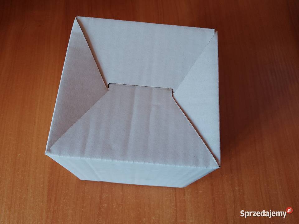 Karton fasonowy jednostronni biały 11x11x11