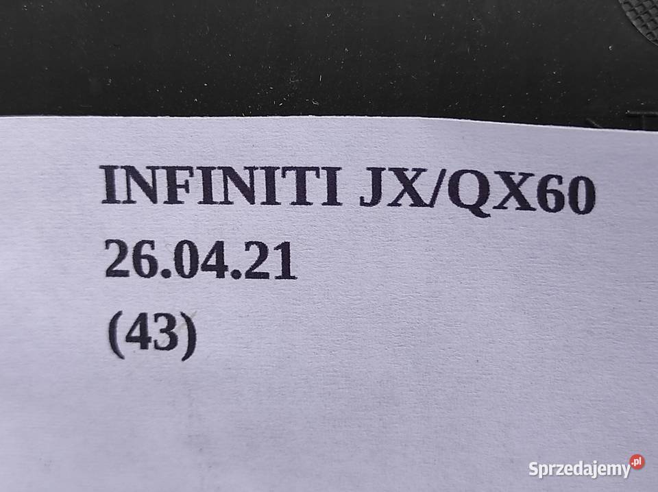 WYPEŁNIENIE SCHOWKA KONSOLI ŚROD INFINITI QX60 osobowe Nowy Tomyśl