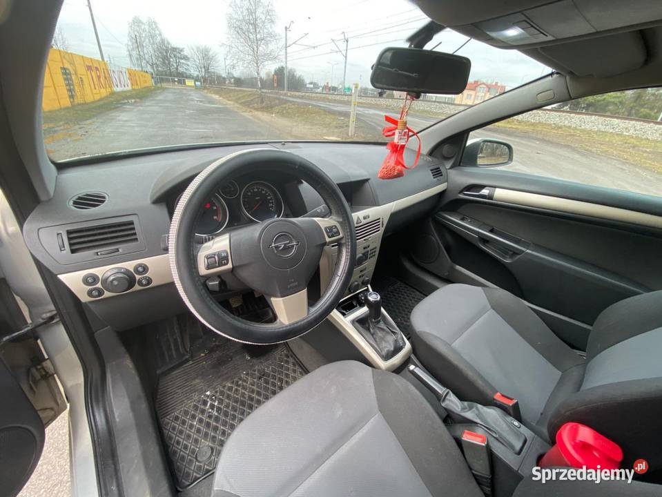 Opel Astra H Gtc 13 Cdti 90 2008 kurtyny powietrzne sprzedam