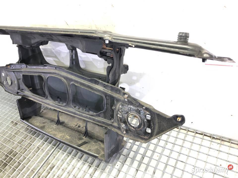 PAS PRZEDNI BMW E46 20 143 9705 Kombi podkarpackie