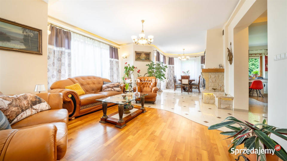Dom wolnostojący do sprzedania Dobranowice 220m2 sprzedam