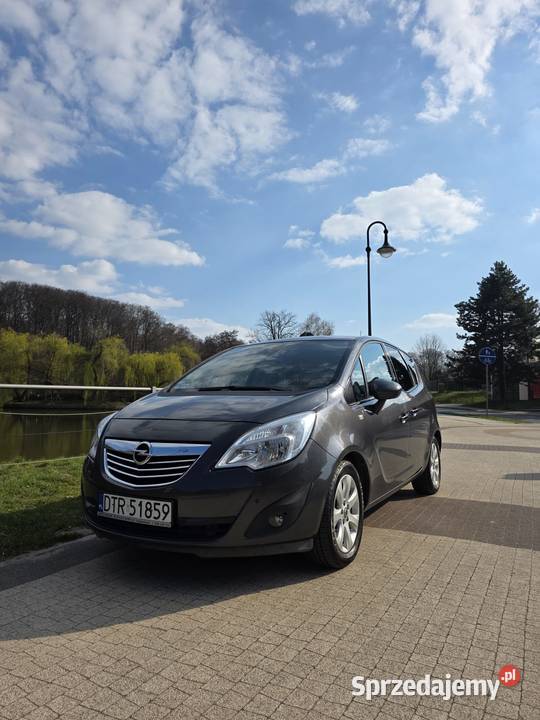 Opel Meriva B 2012 Wersja Cosmo 17 CDTI 168 Trzebnica