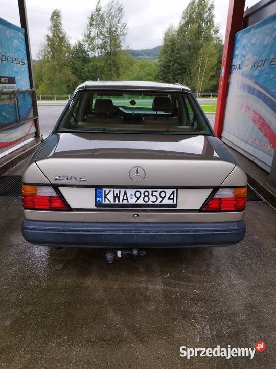 Mercedes 124 230E 2299cm3 małopolskie Kalwaria Zebrzydowska