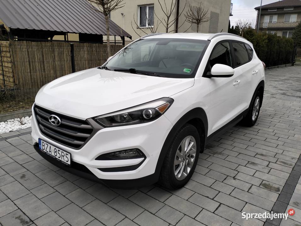 Tucson 20 benzyna 4x4 Zambrów sprzedam