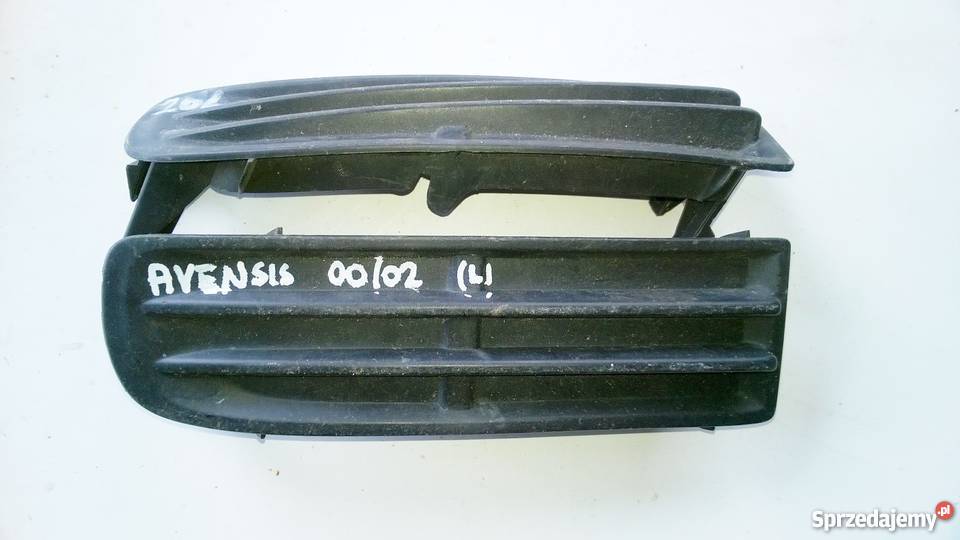 TOYOTA AVENSIS 2000 2001 ZAŚLEPKA LEWA