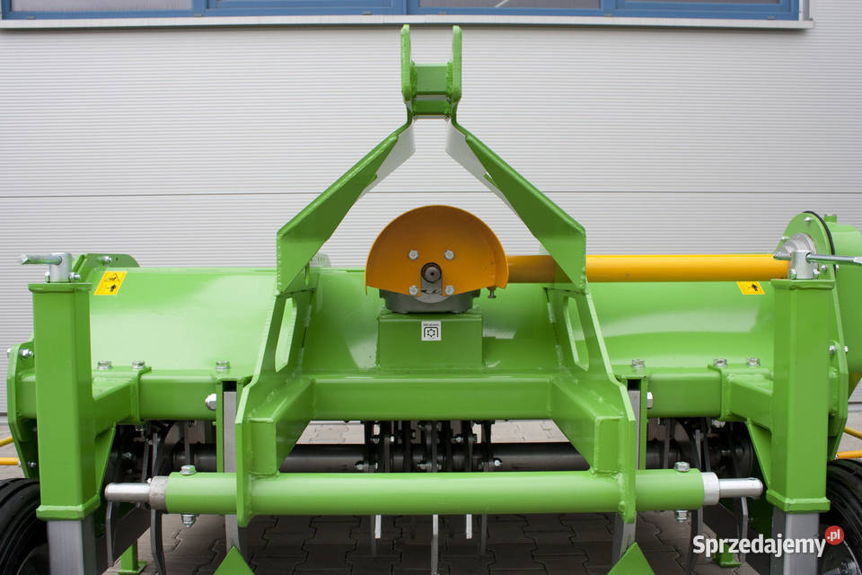 Aktywny pielnik Formownica redlin ARA BOMET dwa Kozenin