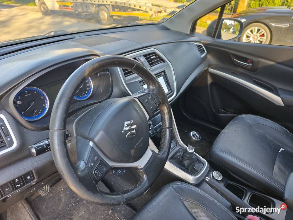 Suzuki SX 4 SCros Rok produkcji 2014