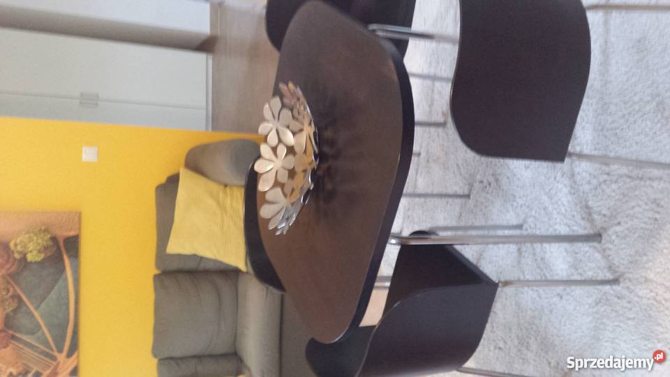 stół plus 4 krzesła z miękkim siedziskiem ikea Libertów