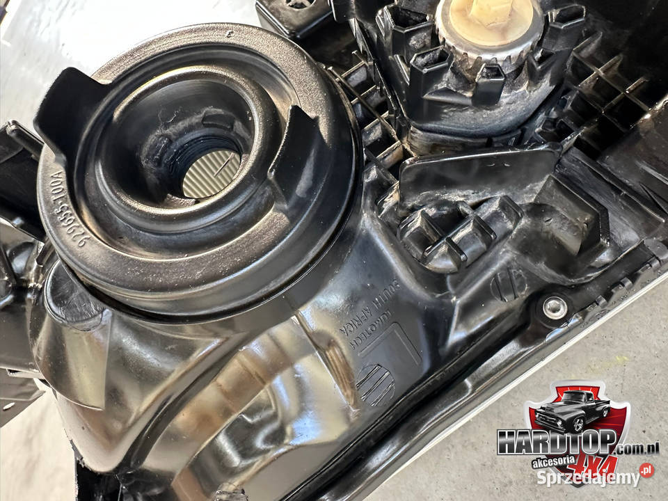 Lampa Oryginalny Reflektor Przedni Toyota Hilux Pasłęk