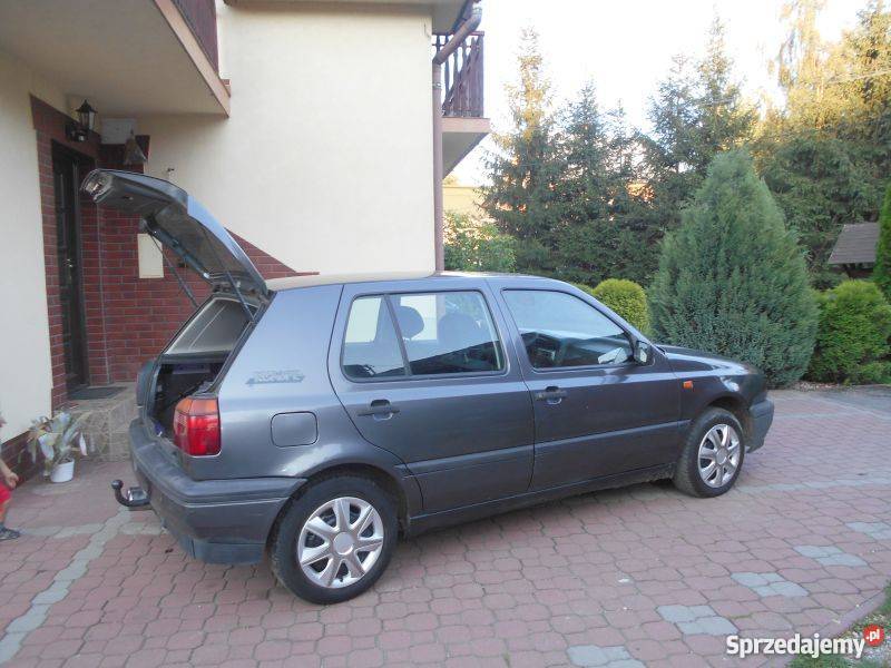 Volkswagen Golf 3 1.6 benz+GAZ Szynwałd Sprzedajemy.pl