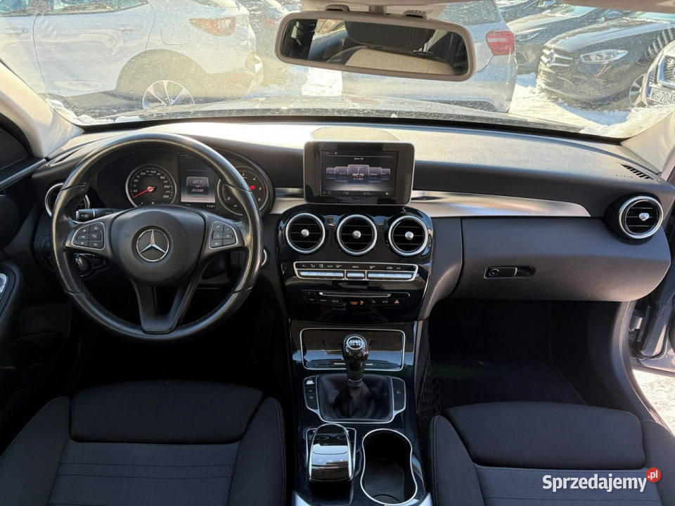 Mercedes C 180 Full LED ILS Czujniki parkowania światła do jazdy dziennej Mercedes-Benz Samochody osobowe