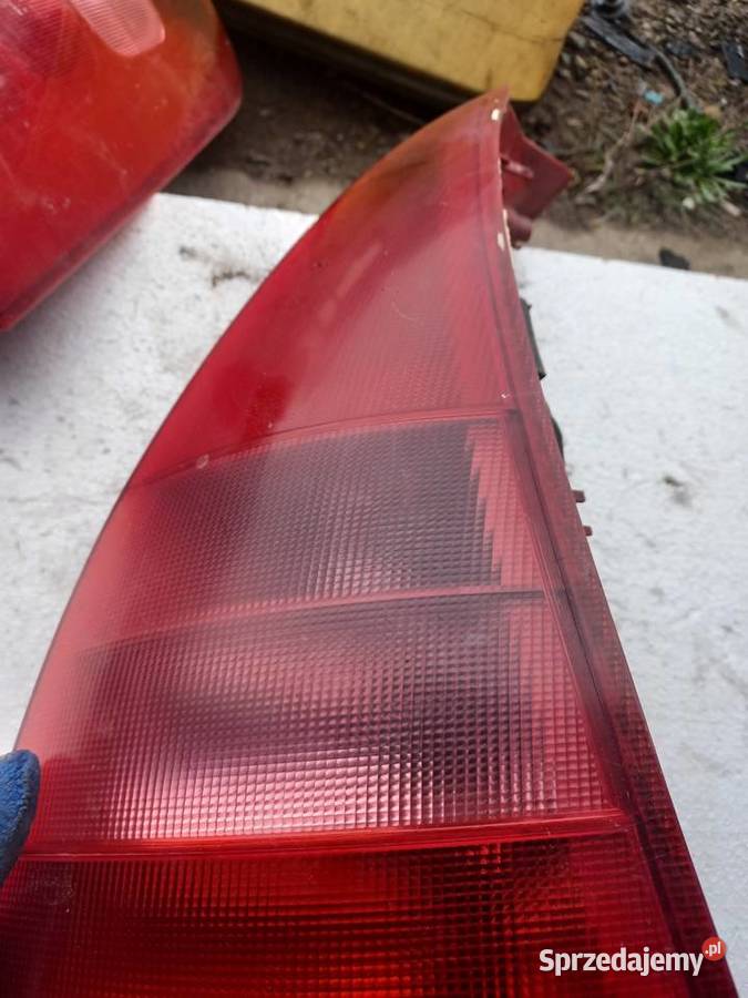Lampa Prawy Tył Citroen C3 osobowe Pogorzelec