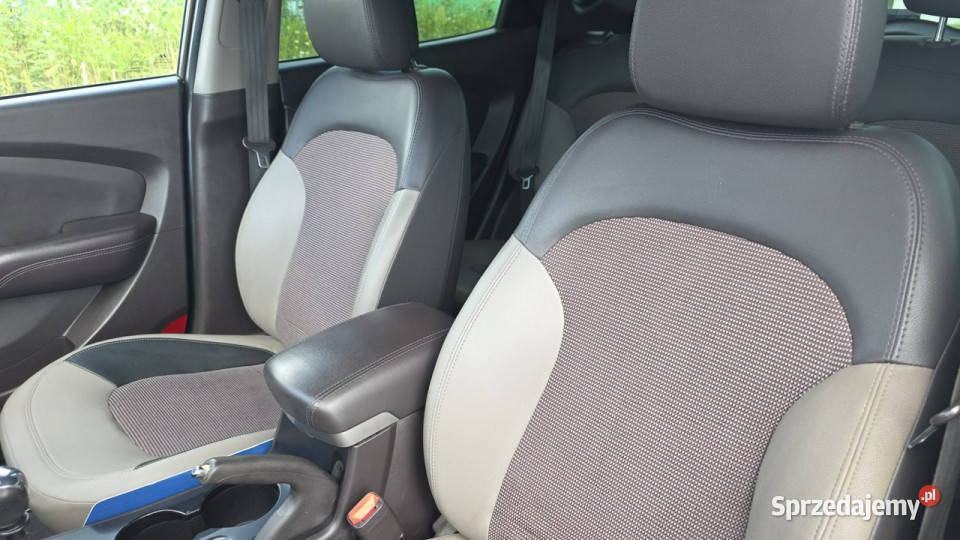 Hyundai ix35 mały przebieg salon polska 1 rej Lębork