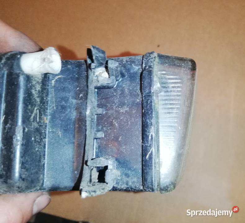 Halogen halogeny przód Audi 90 B3 hella sprzedam