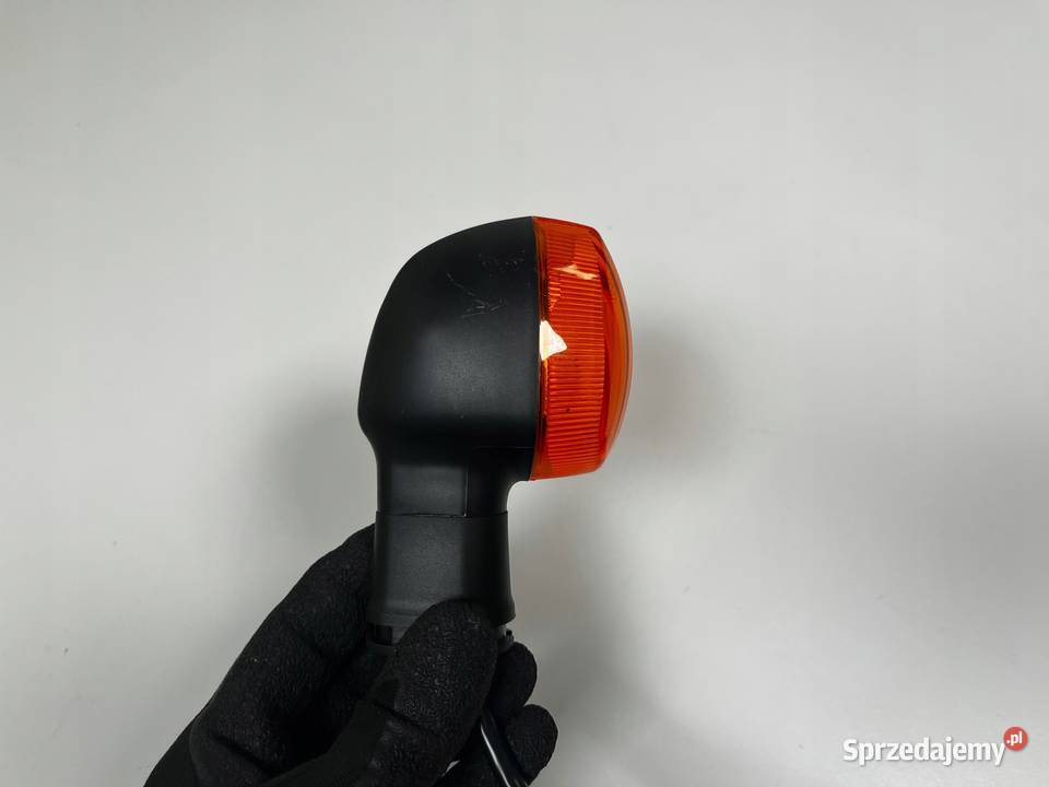 YAMAHA R1 R6 MT01 FZ1 FZ6 Kierunkowskaz lewy