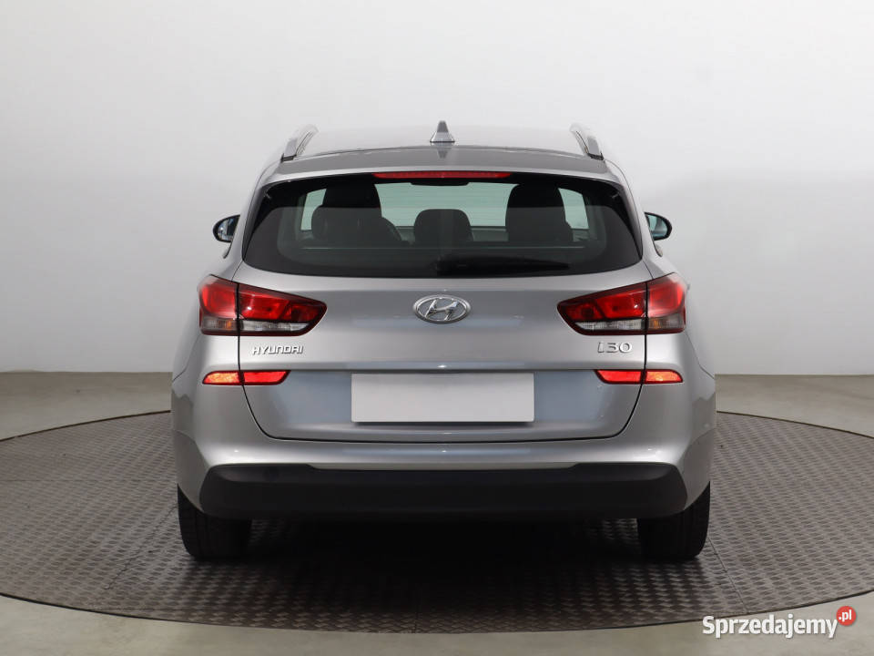 Hyundai i30 10 TGDI centralny zamek Bielany Wrocławskie