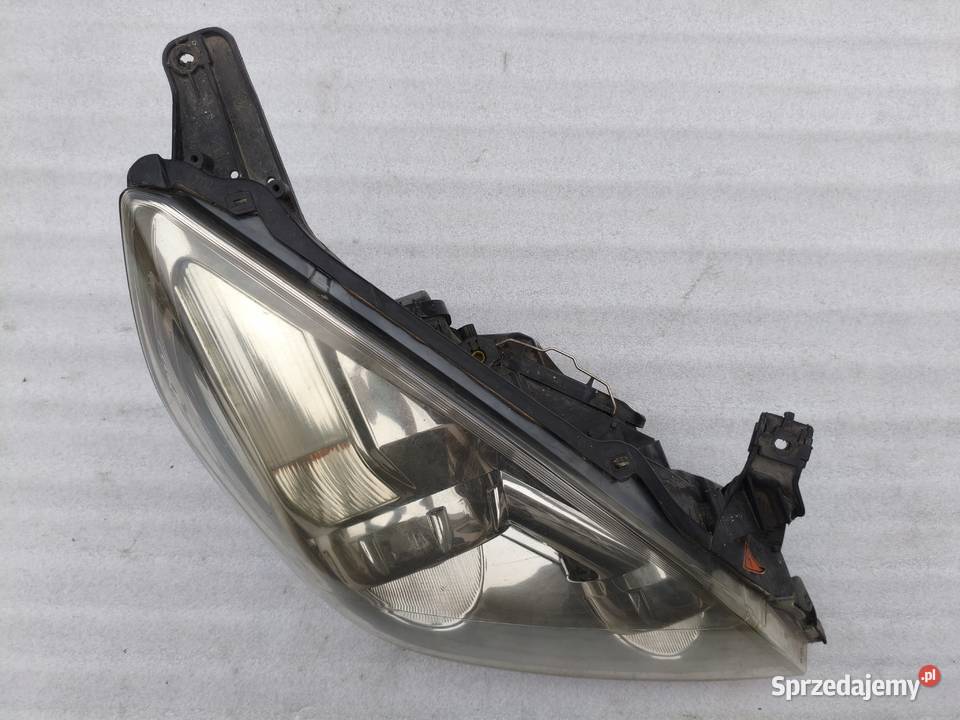 Lampa Prawy Przód Przednia Prawa Opel Vectra C osobowe mazowieckie Wyszków