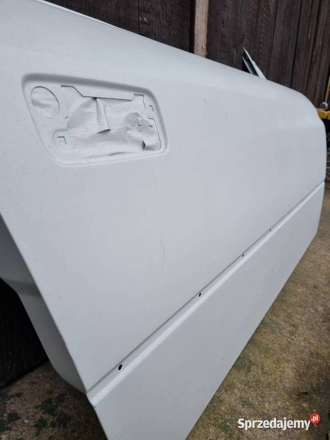 BMW 8 E31 840Ci 850Ci drzwi prawe Sokolniki-Las